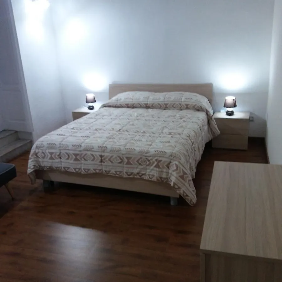 Gargallo Home Siraküza Daire